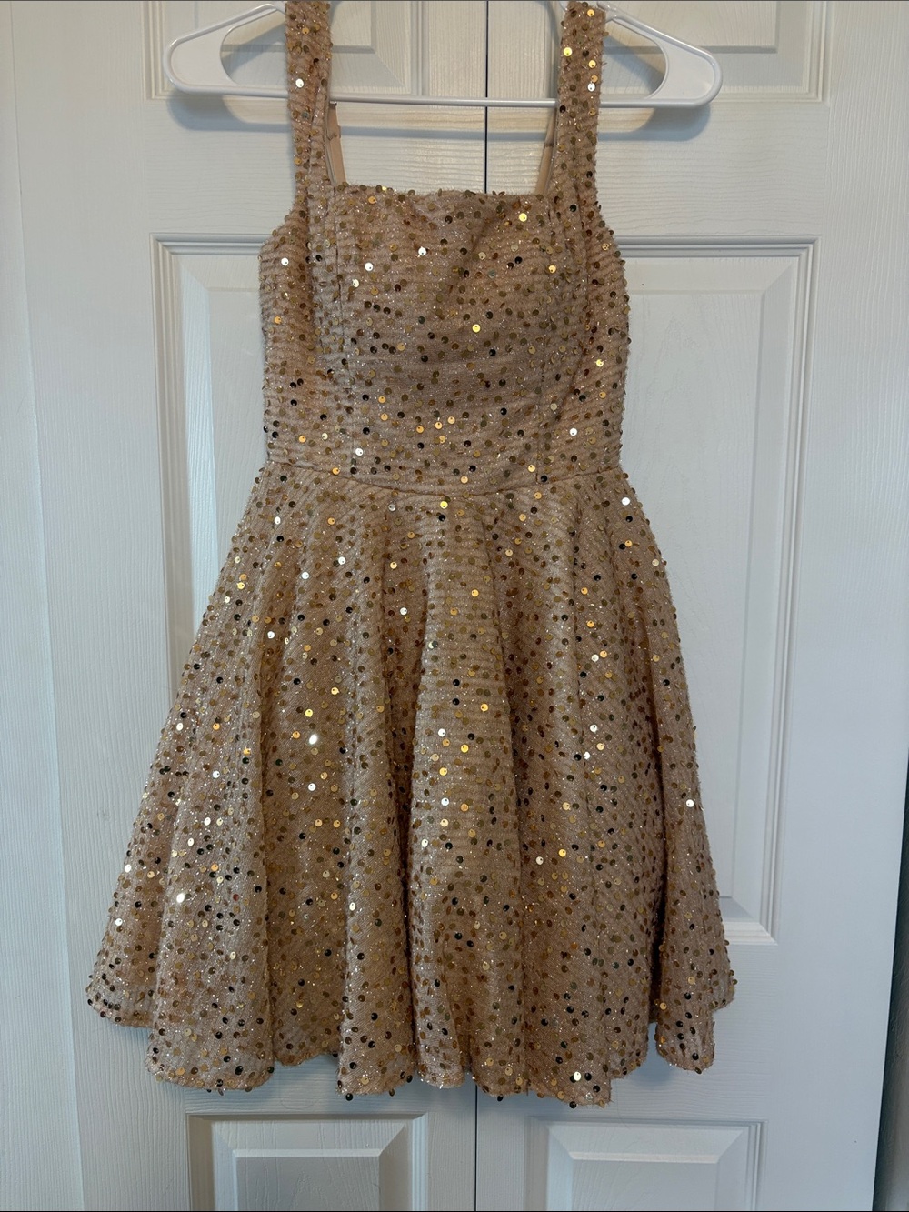 NWT Gold Sequin Mini Party Dress w/ Statement Bow Size 0.